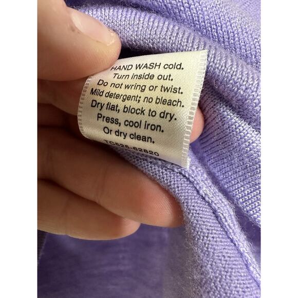 Pendleton Woman’s Size Small Purple Merino Wool Knit Top Sleeveless Lightweight - Picture 5 of 6